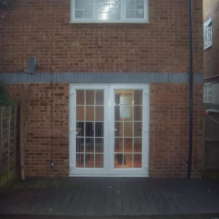 Eagle Drive Apartment Hendon