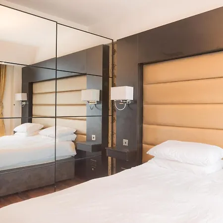 Dudley Court- Marble Arch