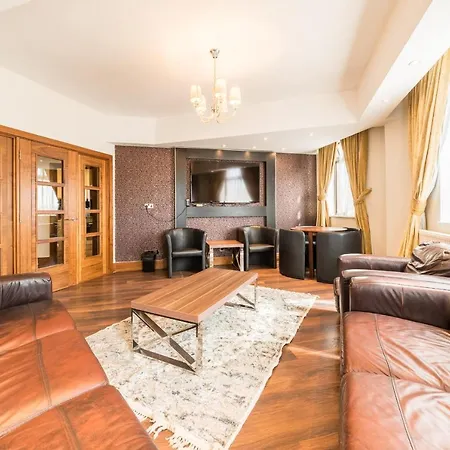 Dudley Court- Marble Arch Apartment *
