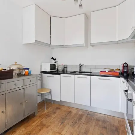 Stunning 1 Bed Canal View - Bethnal Green - Apartment *