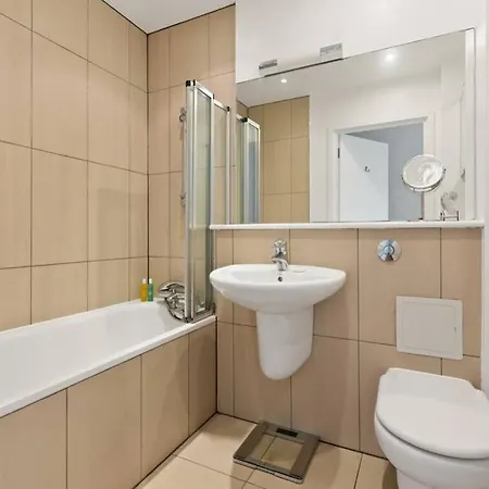 Apartment Stunning 1 Bed Canal View - Bethnal Green - *