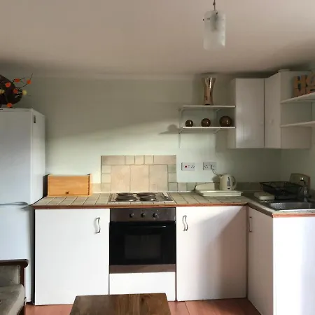 Cosy Annex In Fairlop Ilford