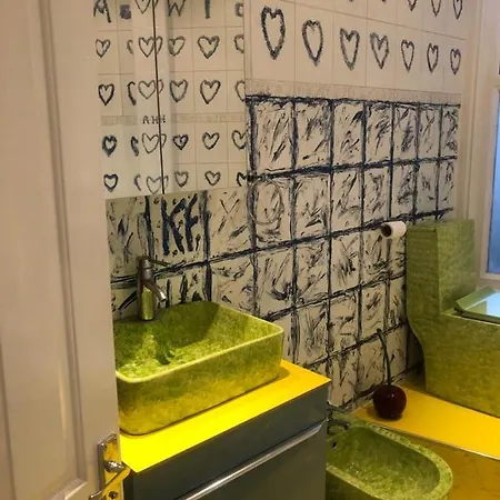 Ziggla Luxury Apartment London