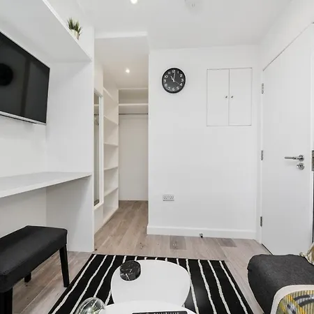 Apartment Cosy In The Heart Of The