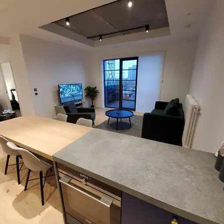 Apartment Agar House *