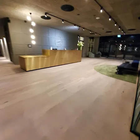 Agar House