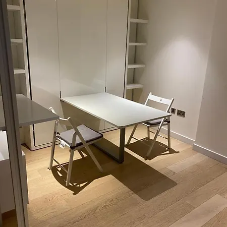 Apartment Luxury Canary Wharf One Bedroom In The Heart Of *