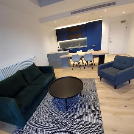 Apartment Agar House *