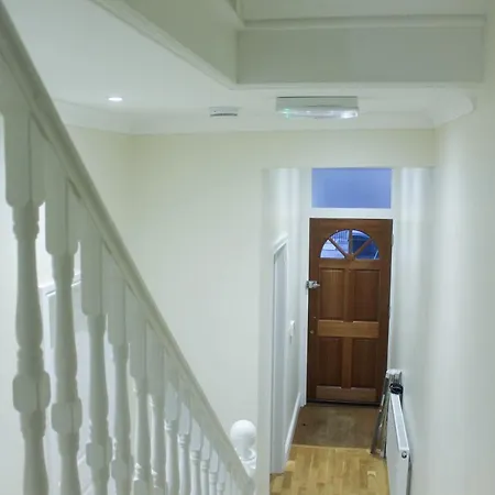 Homestay Blythe Park House