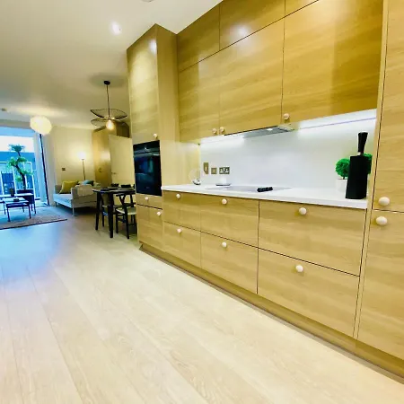 Appartement New Luxury 3-bed In The Heart Of The Olympic Park *