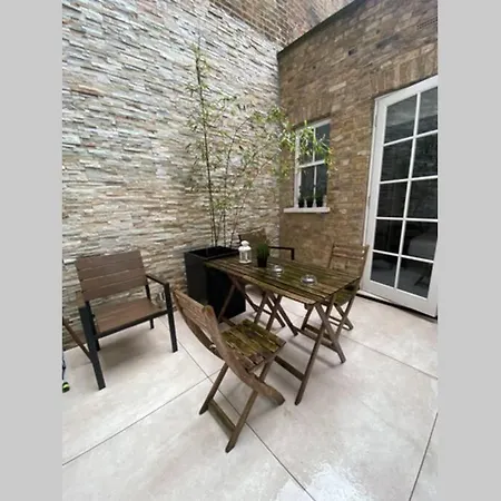 Marylebone Mayfair Hyde & Regents Park W1 London