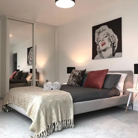 Panoramic Park And Penthouses Retreat *