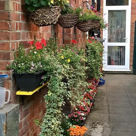 38 Whitehall Road Bed & Breakfast 3*