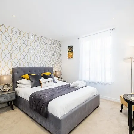 Apartment Silver Bridge London *