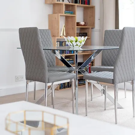 Apartment Anderson Street By Capital