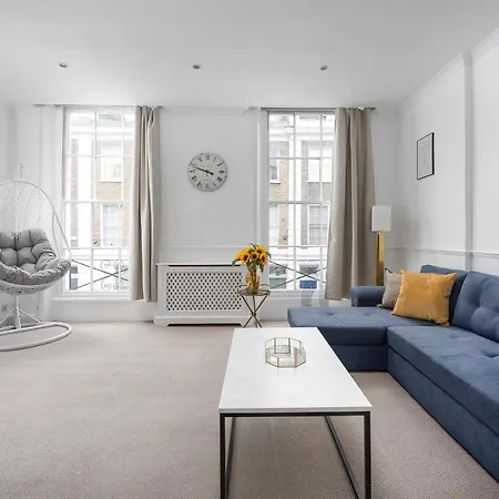 Anderson Street By Capital *