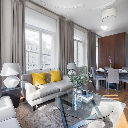 Grosvenor Gardens By Capital * London