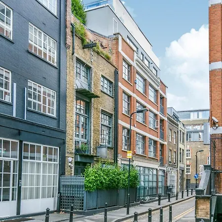 Luxury Penthouse Hoxton Apartment