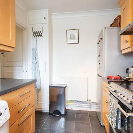 Apartamento Pass The Keys - Putney Comfy Londres