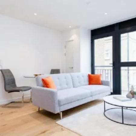 The Lofts E1 By Q