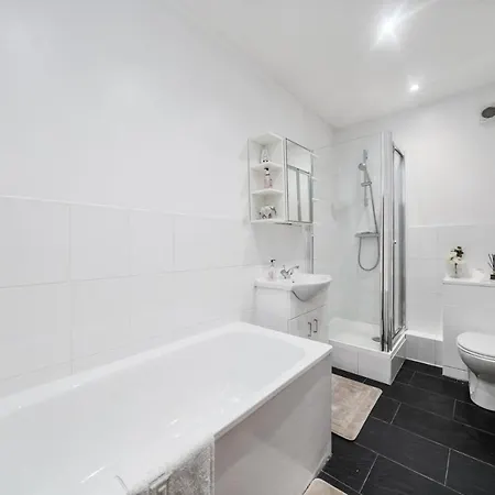 Grange 2 Bed Modern By Tower Bridge Bridge