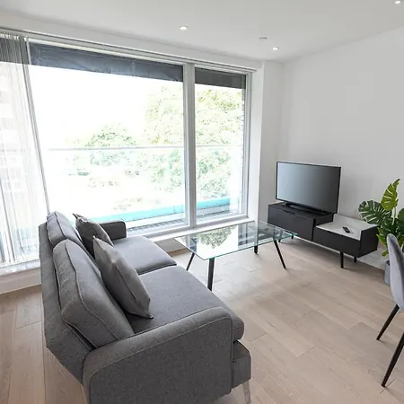 Shoreditch Apartment *