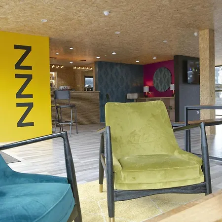 Snoozebox Canary Wharf Hotel