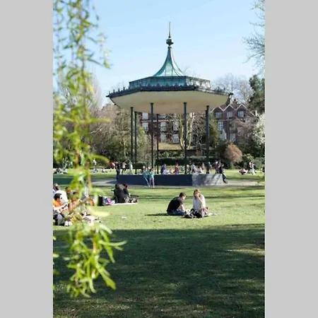 Marylebone Mayfair Hyde & Regents Park W1 London