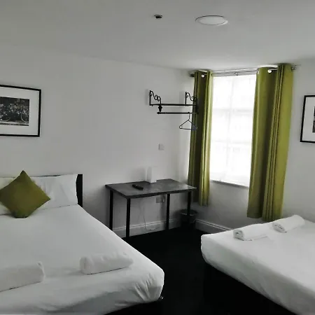 Hotel The Bank 3*