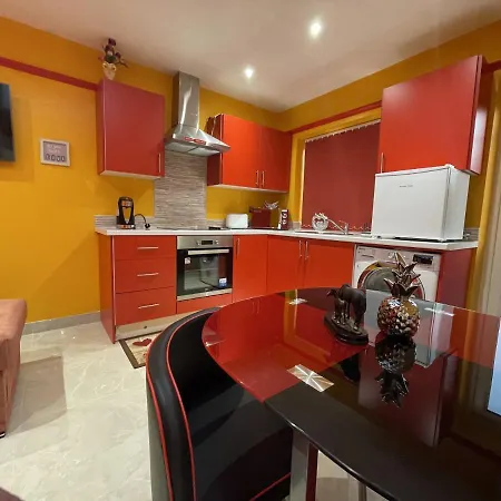 Modern Garden House Apartment Harrow