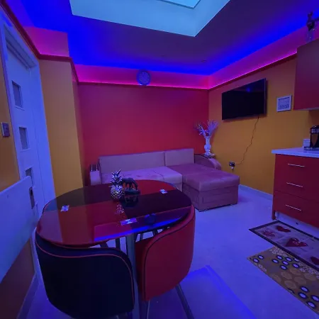 Modern Garden House * Harrow