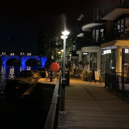 River View - Kingston * Kingston upon Thames (Greater London)
