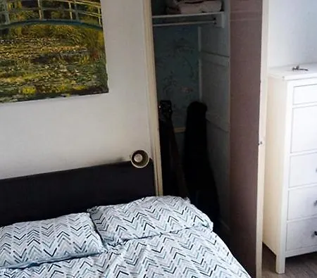 Creative Flatshare Homestay
