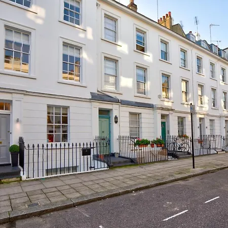 Victoria Belgravia Townhouse Apartment London