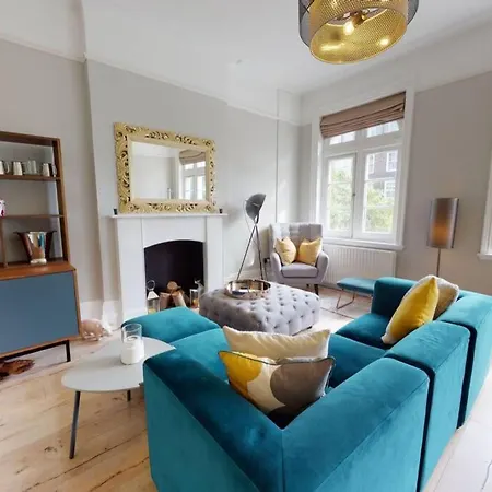 Modern 2 Bed Flat - The Black Dog Pub - 6 Mins From Vauxhall Station Apartment London