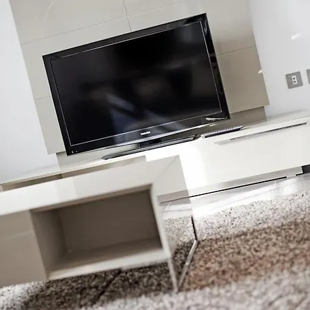 The Strand Apartment *