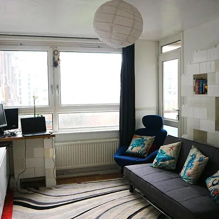 Creative Flatshare * London