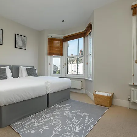 Fulham Lux London