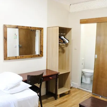 Bed & Breakfast Ventures 3*