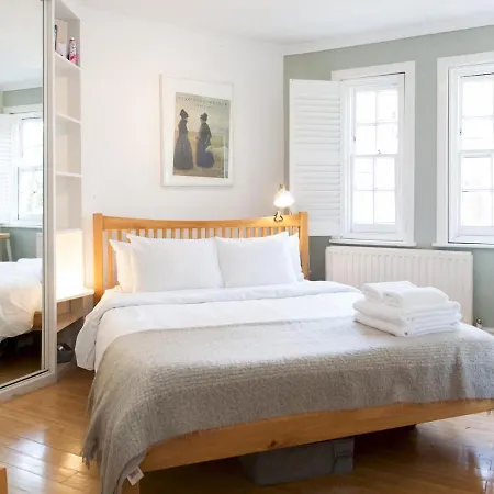 Apartment Pass The Keys Roof Terrace Flat In Trendy & Chic Hampstead *