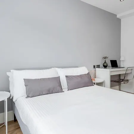Apartment Luxury Chic Near Canary Wharf, Excel, O2 & Stratford London
