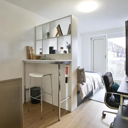 Apartment At Iq Bankside In London