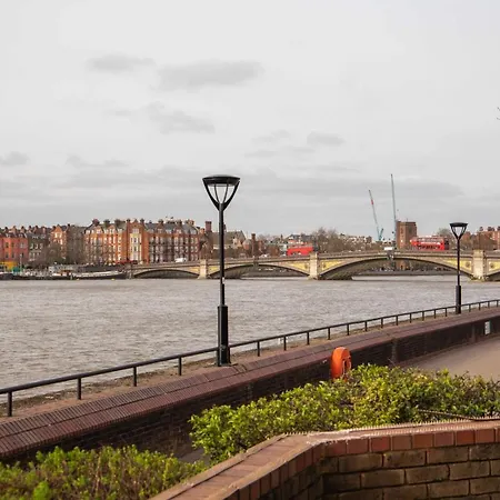 Apartment Thames-border *