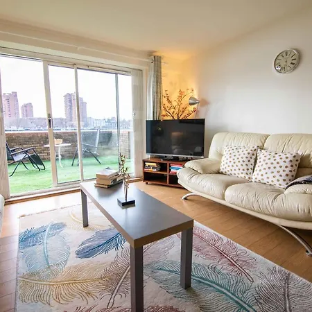 Apartment Thames-border *