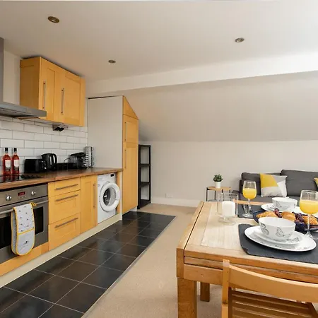 Fulham Lux Apartment *