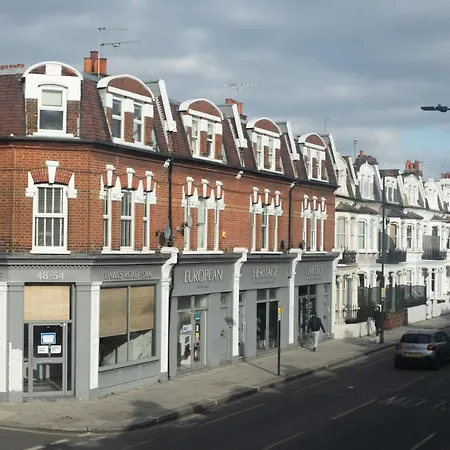 Fulham Lux * London