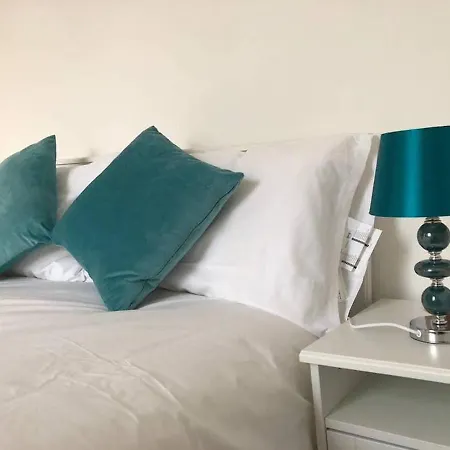 Гостевой дом Eurostar Budget - Next To Kings Cross & Eurostar Train Station