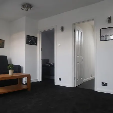 Apartment One-bedroom Flat In Village *