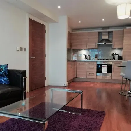 Barbican Serviced Apartment