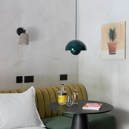 Kingsland Locke 4* London